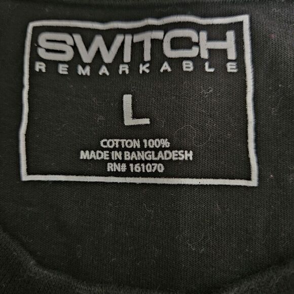 Switch Remarkable T Shirt Red & White Zipper Distressed Tee Mens Size L - Picture 7 of 9